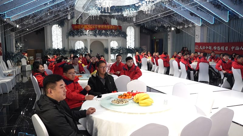 蛇年伊始萬象更新，中拓機械正月初八開工大吉，開啟冷彎行業新征程